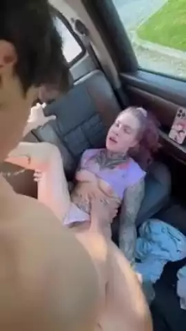 บนรถกับสาวตาน้ำข้าว 2